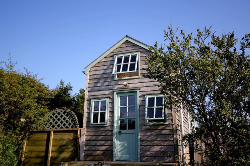 Tiny House On Isolated Farm By The Cornish Coast Villa Bude Bagian luar foto